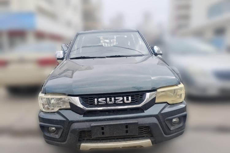 Used Isuzu Pickup 2015 2.8T Four-Wheel Drive 4JB1CT