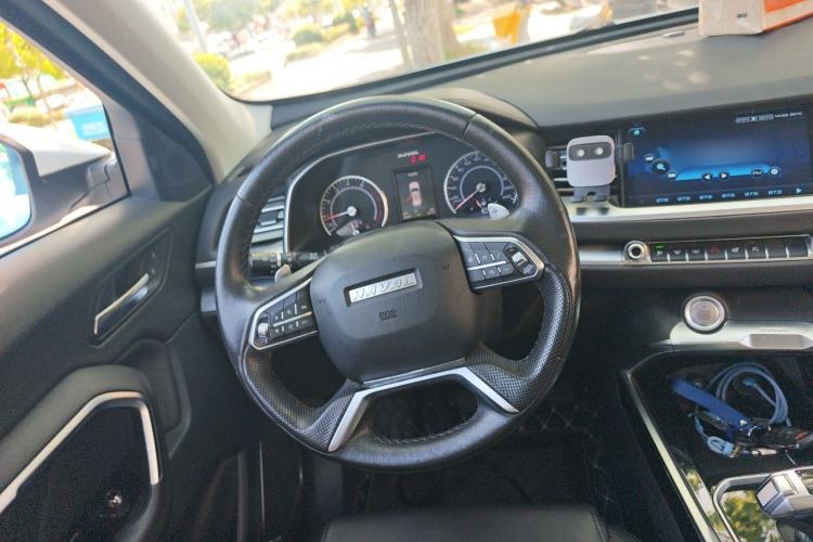 Used Haval H6 2017 Red Label 2.0T Automatic Two-Wheel Drive ZhiShang Model