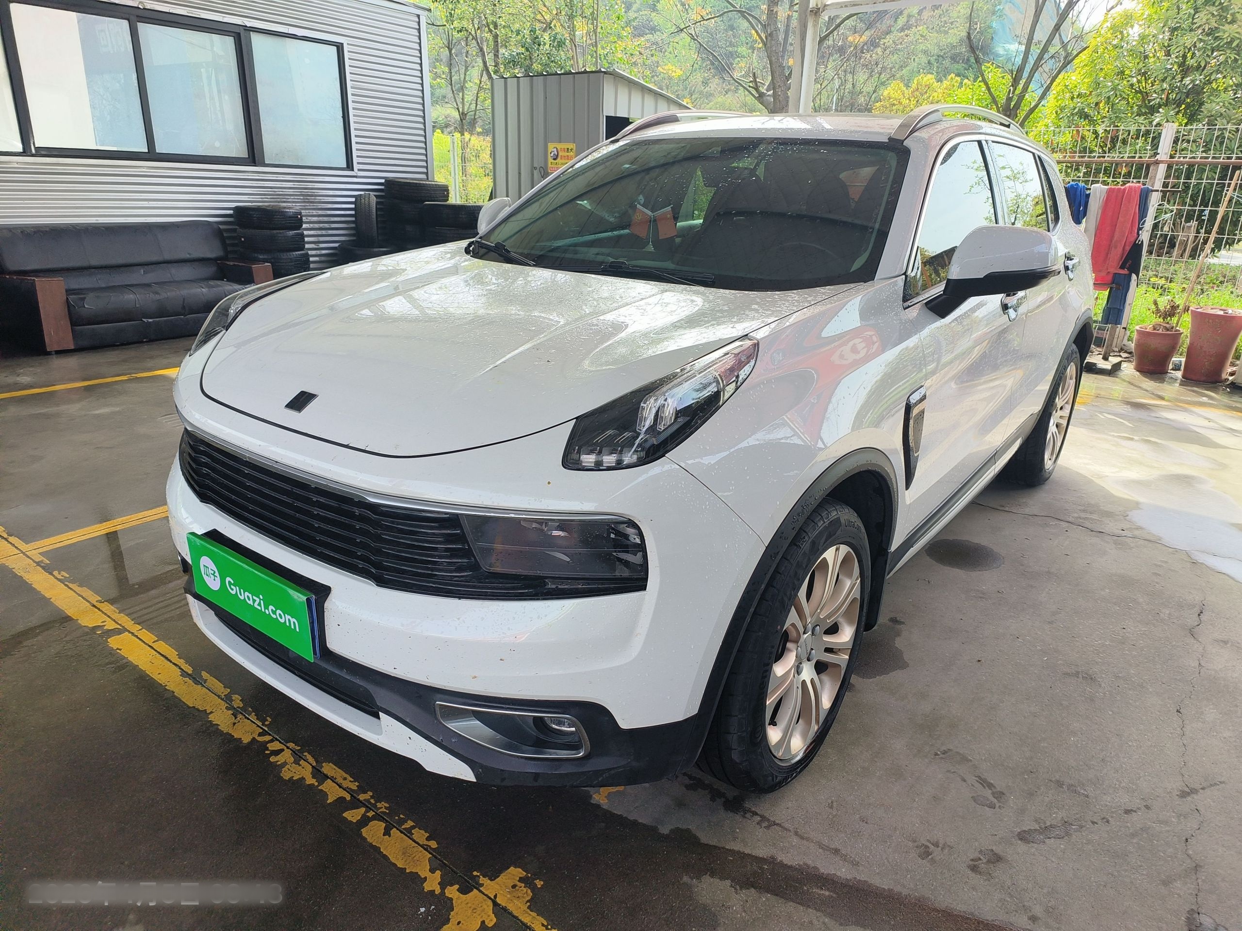 Parte inferior delantera