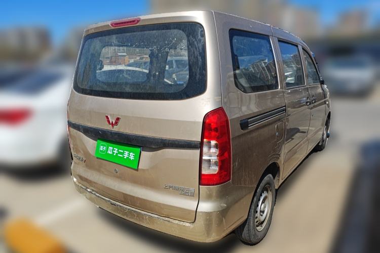 Used Wuling Hongguang V 2019 1.5L Standard Version China VI LAR