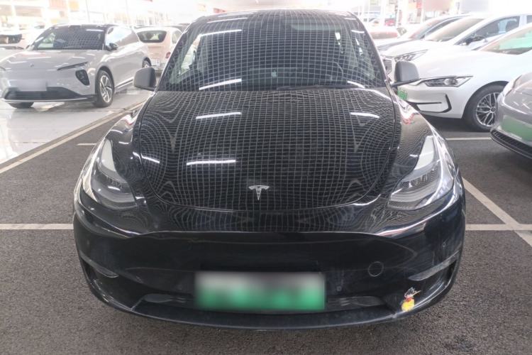 Used Tesla Model Y 2022 Long-Range All-Wheel-Drive Version
