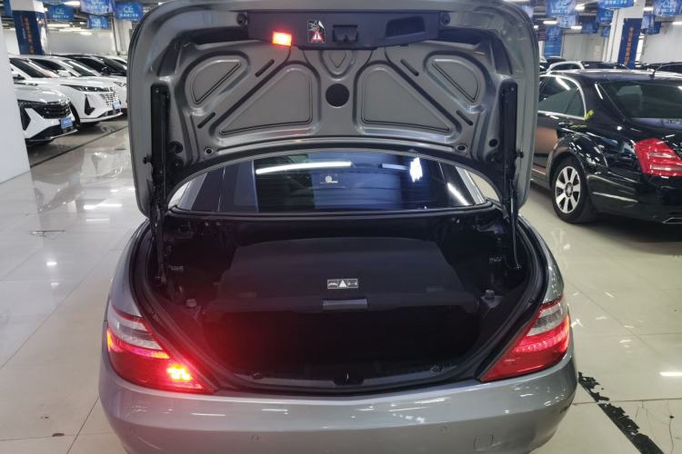 Used Mercedes-Benz SLK-Class 2011 SLK 200 Fashion Model