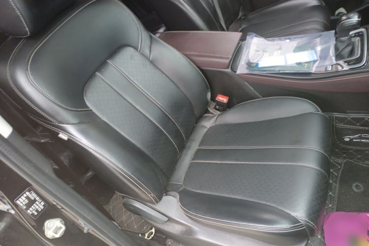 Used GAC Trumpchi M6 2021 PRO 270T Automatic Luxury Edition Right Front Seat