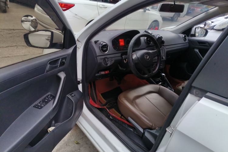 Used Volkswagen Jetta 2019 Dream Edition 1.5L Automatic Fashionable Version Driver Seat