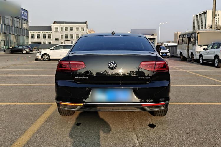 Used Volkswagen Magotan 2020 330TSI DSG Luxury Edition Rear