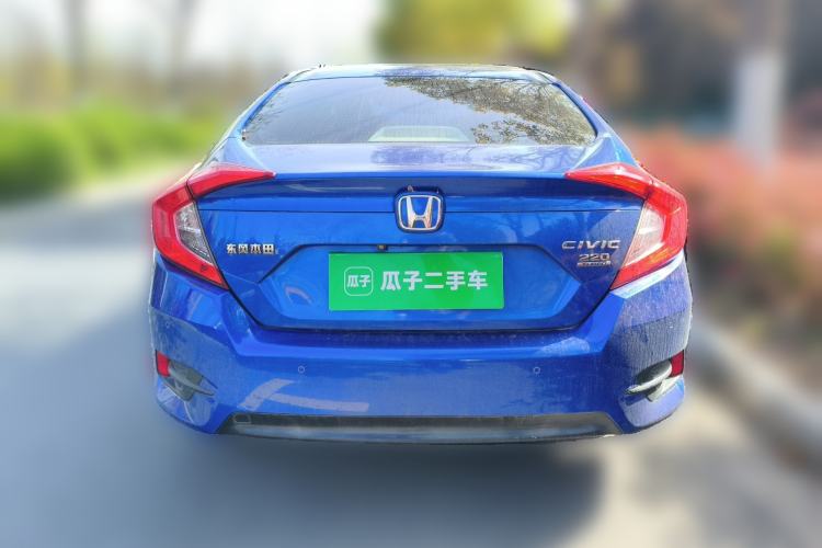 Used Honda Civic 2016 220TURBO CVT Luxury Edition

