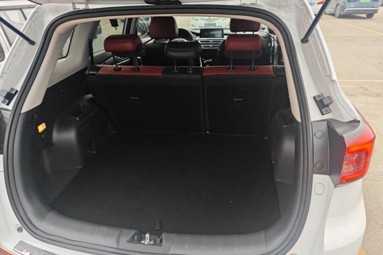 Used CHANGAN CS75 2022 Blue Whale Edition 1.5T DCT Prestige Model
