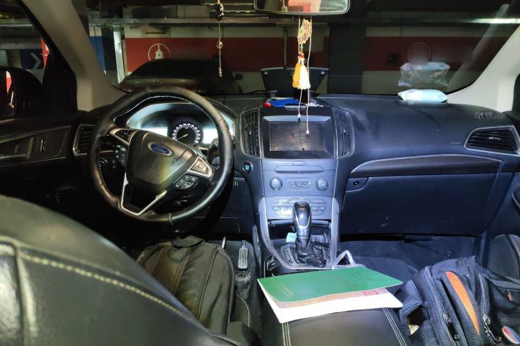 Used Ford Edge 2015 2.0T GTDi 4x4 High-Grade Model