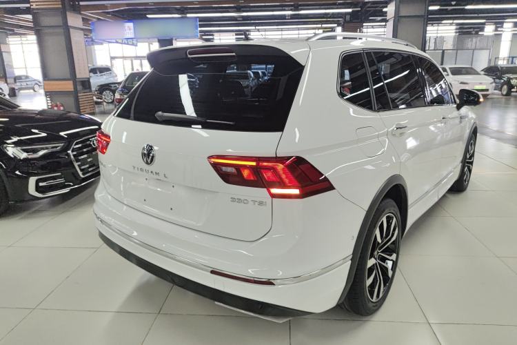 Used Volkswagen Tiguan L 2021 330TSI Automatic Two-Wheel Drive R-Line Enhanced Edition Rear Right 45 Deg