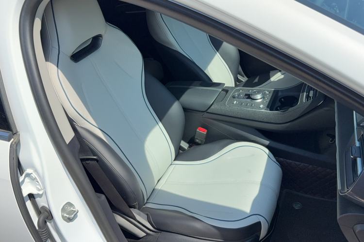 Used BYD Destroyer 05 2024 HONOR Edition DM-i 55KM Luxury Model Right Front Seat