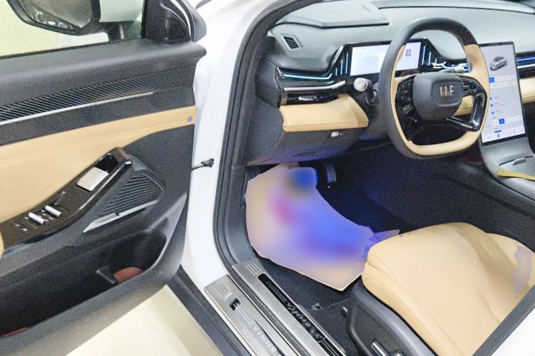 Used Geely Galaxy L6 2023 125km Starship
