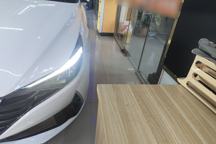 Used Hyundai Elantra 2022 1.5L CVT LUX Prestige Edition
