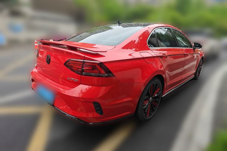 Used Volkswagen Lamando 2017 2.0T GTS Rear Right 45 Deg