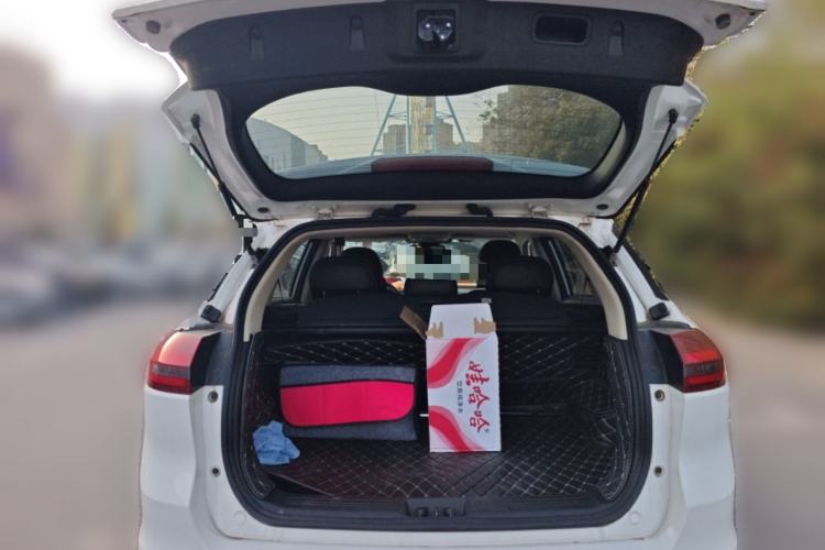 Used Geely Auto Emgrand X7 Sport 2018 1.8TD Automatic Two-Wheel Drive Smart 4G Connected Version Trunk