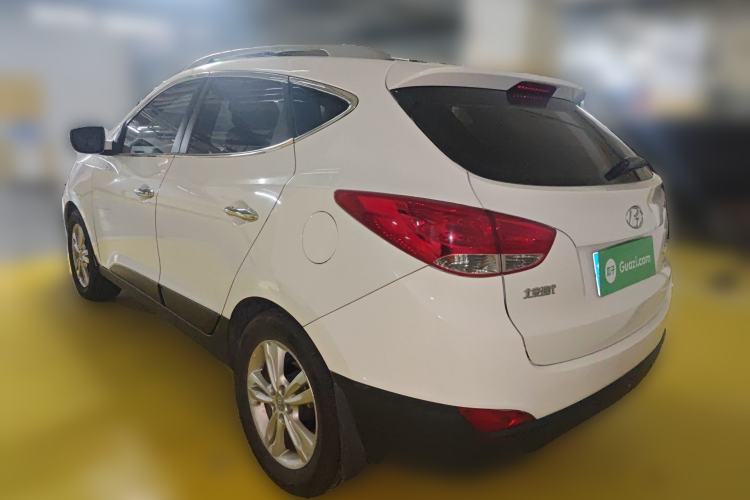 Used Hyundai ix35 2010 2.0L Automatic Two-Wheel Drive Elite Edition GLS Rear Left 45 Deg