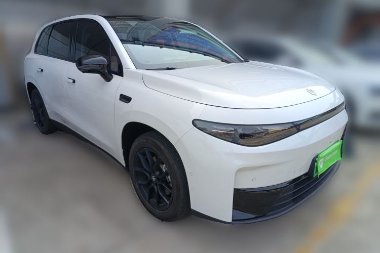 Used Leapmotor C10 2026 605 Enjoyment Edition Front Right 45 Deg