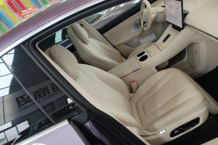 Used Hima Luxeed R7 2024 All-Electric 736 km Ultra
