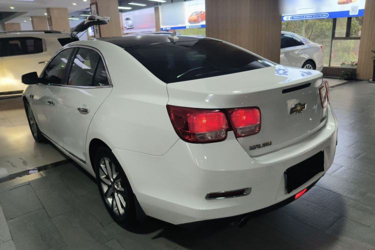 Used Chevrolet Malibu 2014 2.0L Automatic Luxury Edition Rear Left 45 Deg