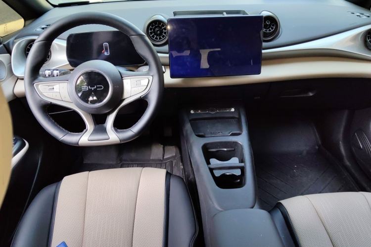 Used BYD Dolphin 2025 Intelligent Driving Version 410 km Fashion Edition