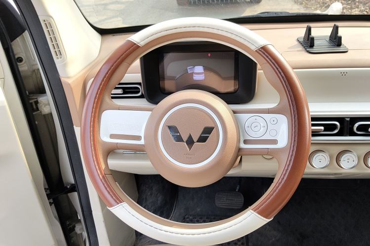 Used Wuling Hongguang MINIEV 2024 3rd Generation 215km Youth Edition