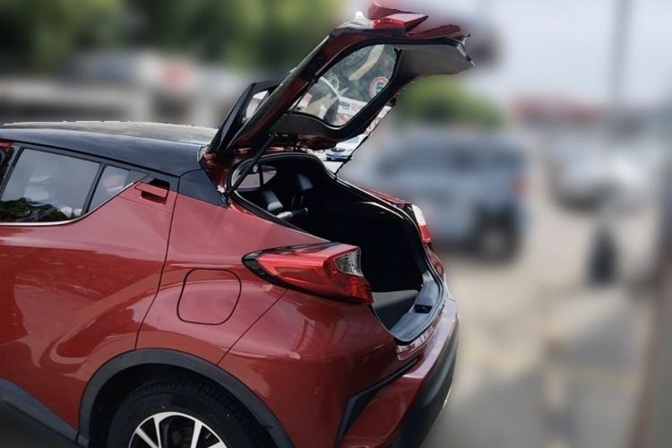Used Toyota C-HR 2020 2.0L Leading Edition