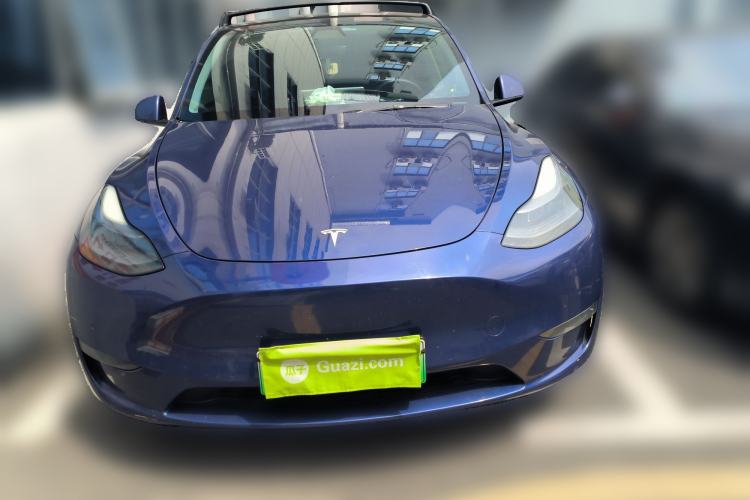 Used Tesla Model Y 2021 Long-Range All-Wheel-Drive Version