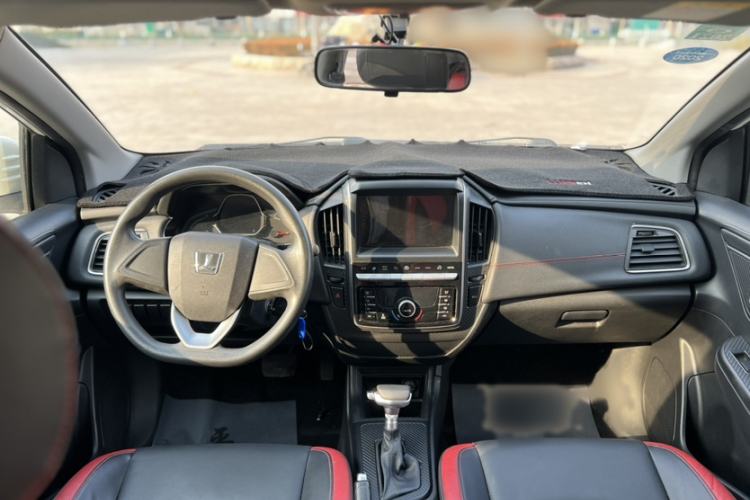 Used Luxgen U5 SUV 2017 1.6L CVT Knight Edition
