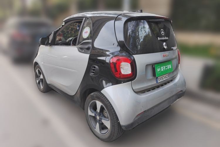 Used smart fortwo 2018 1.0L 52kW Hardtop Passion Edition China V Standard Rear Left 45 Deg