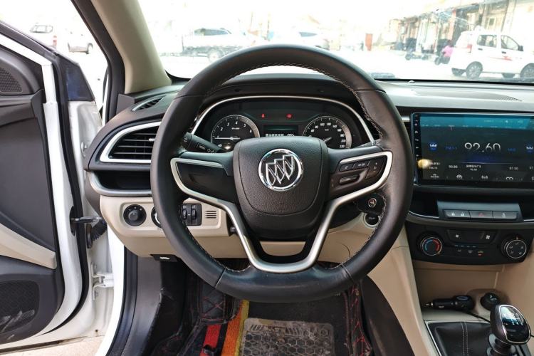 Used Buick GT 2018 15T Manual Elite Version China V Standard
