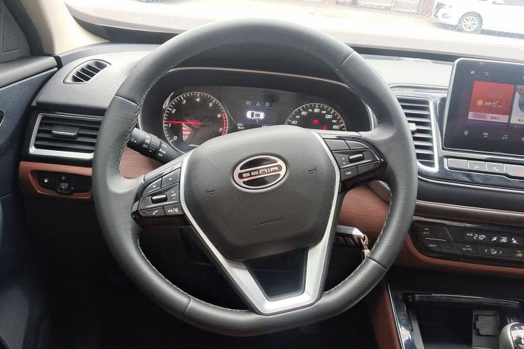 Used FAW Senya R9 2018 1.2T Manual Luxury Smart Edition