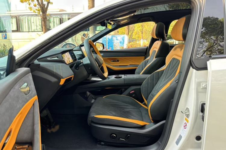 Used Deepal SL03 2025 Extended-Range Sporty Version
