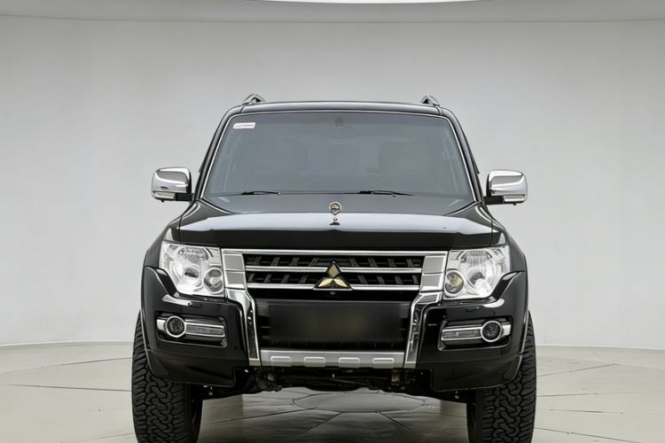 Used Mitsubishi Pajero 2018 V97 3.8L 5-Door GLS Sunroof – Middle East