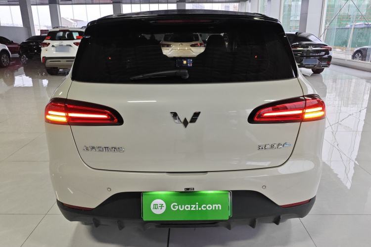 Used Wuling Bingo PLUS 2024 330 km Range Five-Seater Version