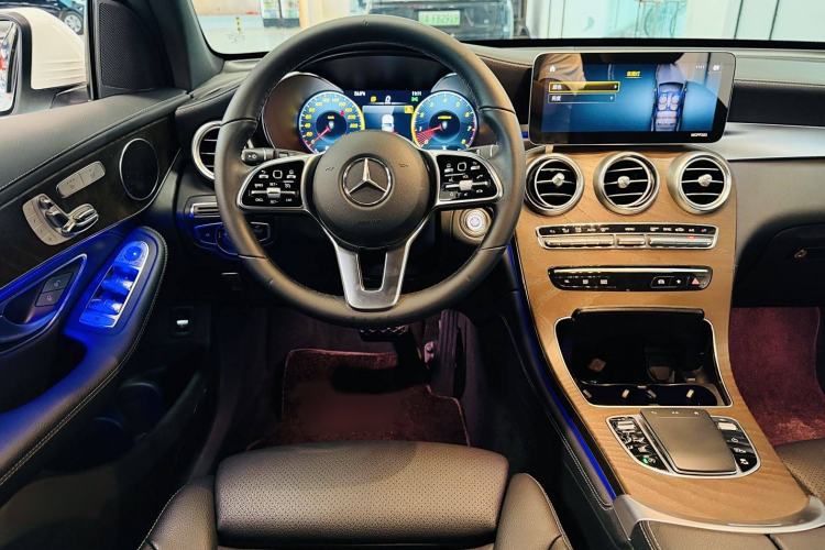 Used Mercedes-Benz GLC 2020 GLC 300 L 4MATIC Dynamic Edition