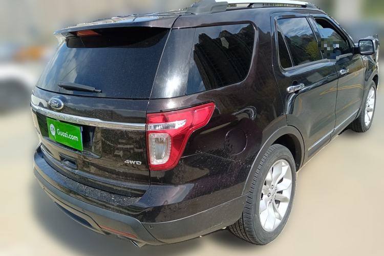 Used Ford Explorer 2013 3.5L Deluxe Model
