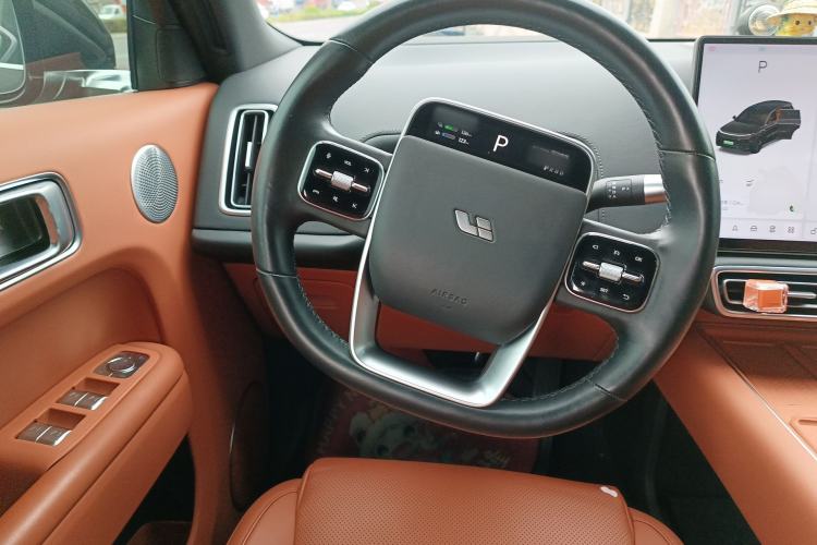 Used Li Auto L8 2024 Ultra Model Steering Wheel