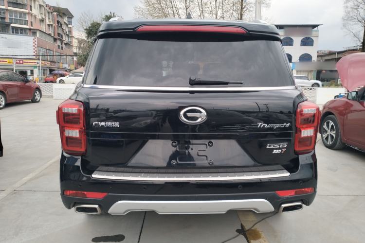 Used GAC Trumpchi GS8 2017 320T Two-Wheel Drive Luxury Smart Connectivity Version (7 Seats)