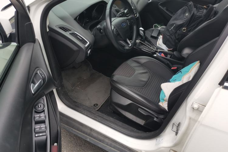 Used Ford Focus 2015 Sedan 1.6L Automatic Trend Model Driver Seat