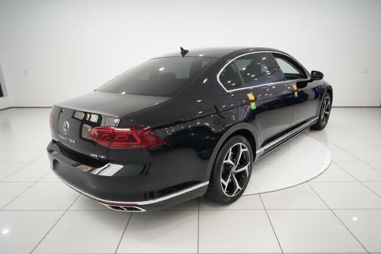 Used Volkswagen Magotan 2023 2 Million Units Limited-Edition 380TSI DSG Flagship Version