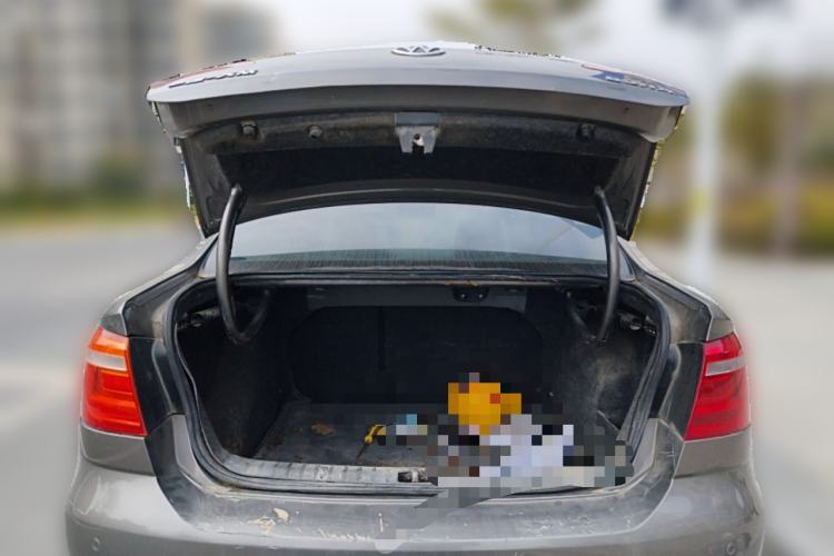 Used Volkswagen Bora 2013 1.6L Manual Comfort Model Trunk