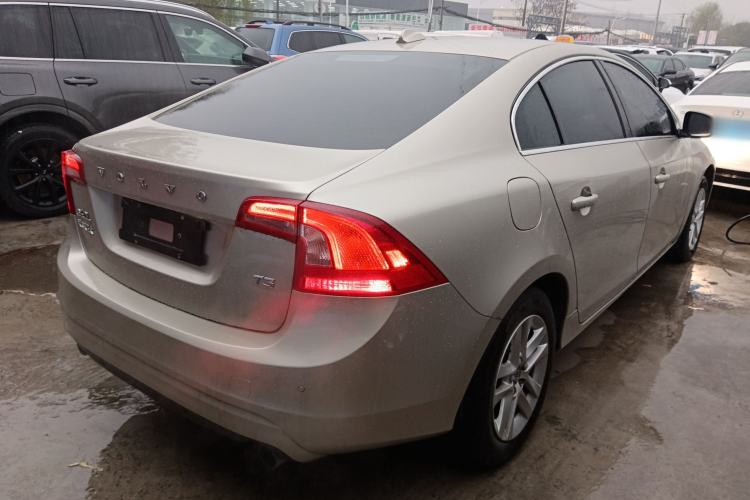 Used Volvo S60 2017 S60L T3 Smart Upgrade Edition