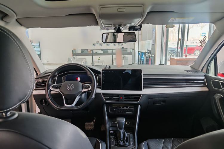 Used Volkswagen Tiguan L 2024 300TSI Automatic Two-Wheel Drive Smart Edition