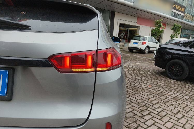 Used Wey VV7 2017 2.0T Flagship Model
