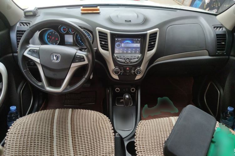 Used CHANGAN CS35 2014 1.6L Automatic Luxury Model China IV Standard
