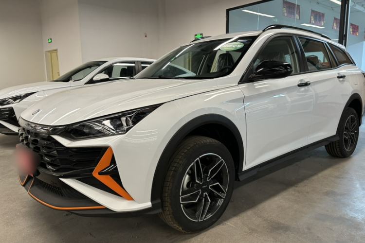 Used Dongfeng Aeolus Yixuan GS 2025 Mach-Edition 1.5L Automatic Starry Edition
