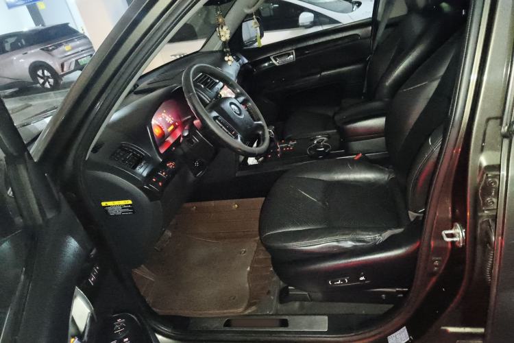 Used Kia Borrego 2008 3.8L Luxury Edition China IV