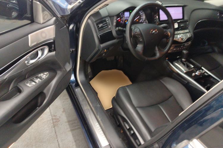 Used Infiniti Q70 2017 Q70L 2.5L Elite Edition Driver Seat