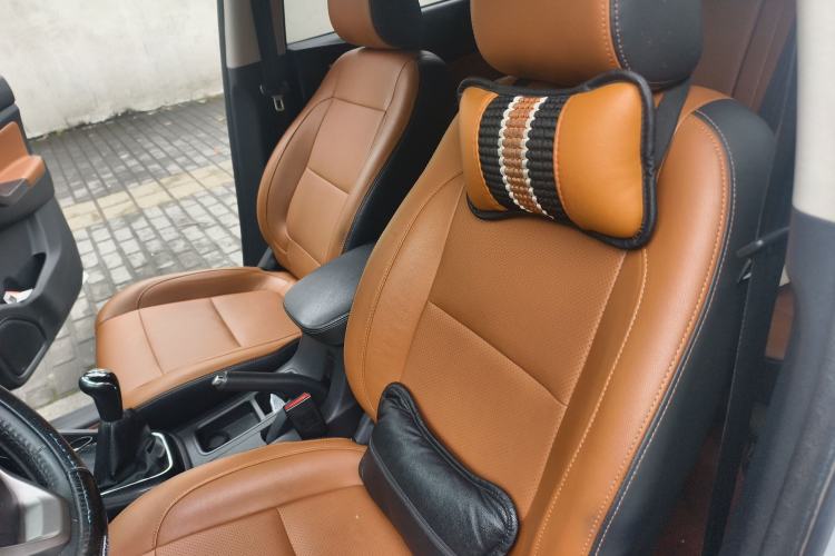 Used CHANGAN OSHAN CX70 2016 1.6L Manual Luxury Model
