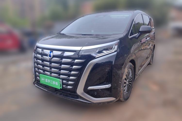 Used Denza D9 2024 DM-i 970 Luxury Model