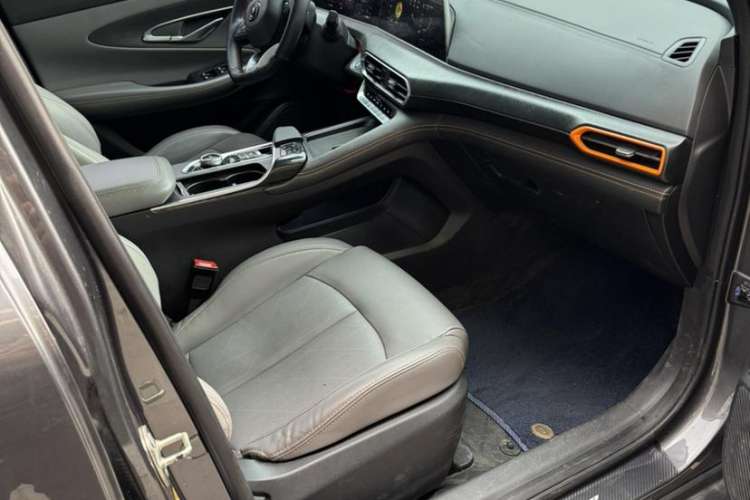 Used Changan UNI-T 2022 1.5T Prestige Version
